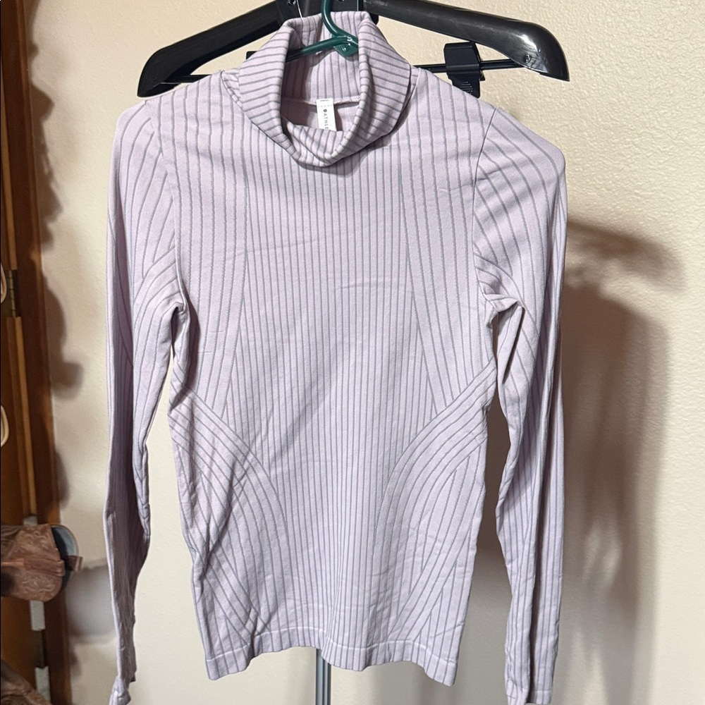 Athleta Light Purple Ribbed Long‎ Sleeve Tee